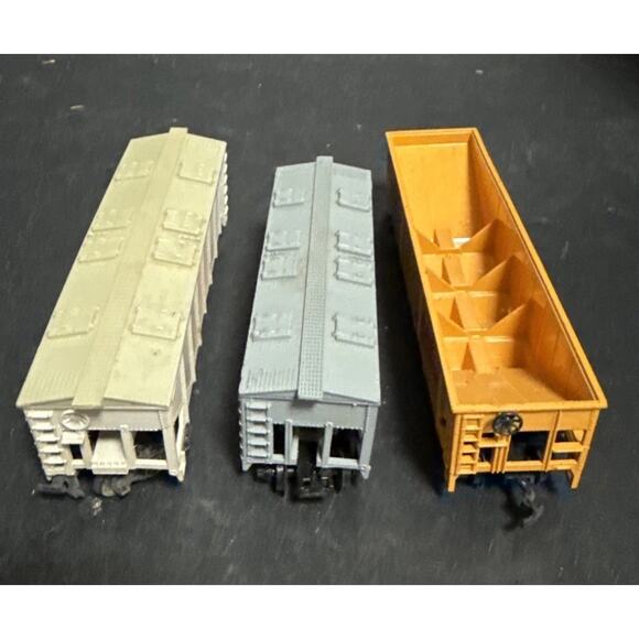 Lot Of 3 HO Scale Rail Cars Hopper Cars Burlington B&O Union Pacific Vintage - Picture 4 of 6
